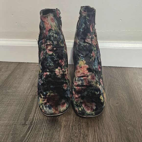 Limelight Monique Velvet Floral Print Booties Boots Woman Size 6.5 - Picture 4 of 11